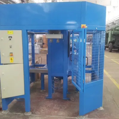 Máy phun cát tự động năng suất cao