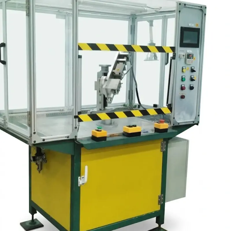 Máy cắt ba via cao su tự động
