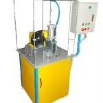Máy cắt rãnh hộp nhựa hàng rào