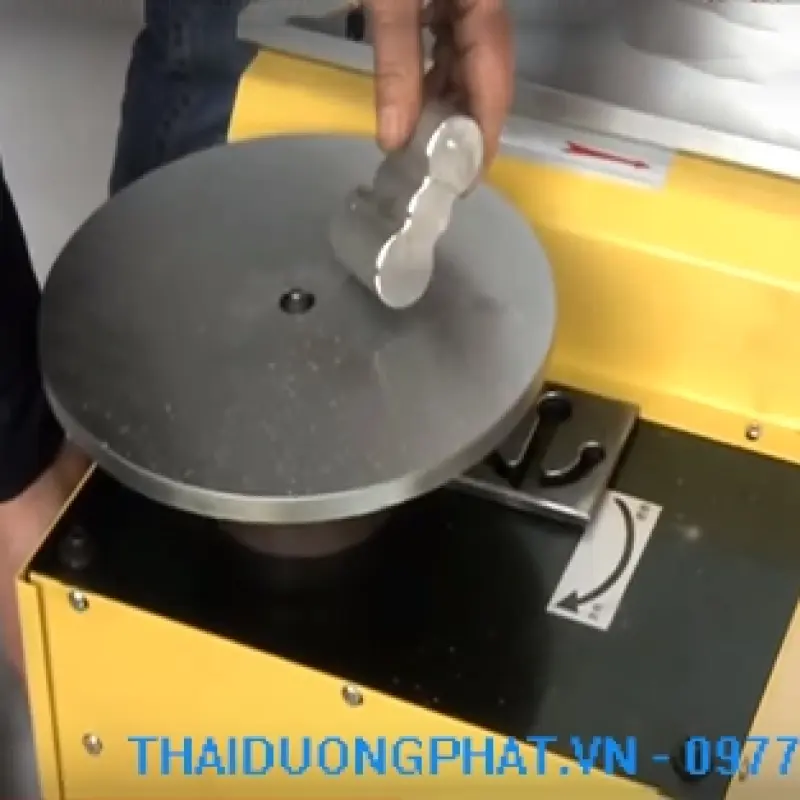 Máy vát mép thép tấm